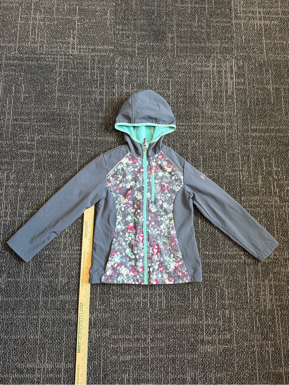 Free Country Girls Youth Softshell Jacket Gray Floral Traverse Size L 7/8